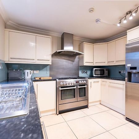 Luxury 6 Bedroom House In Southwick Street London Exterior foto