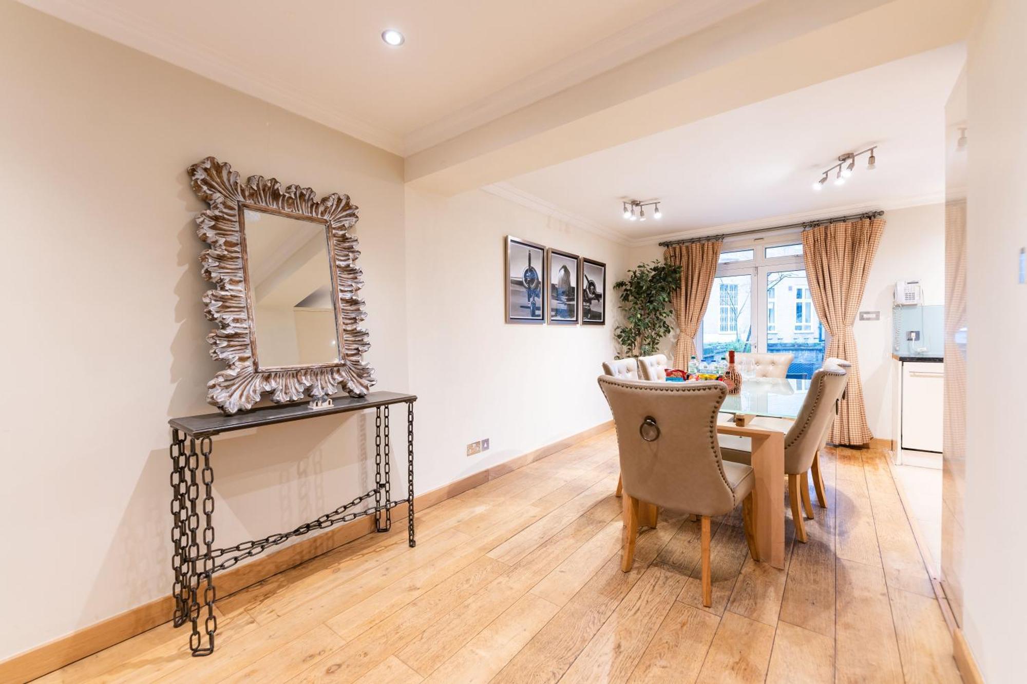 Luxury 6 Bedroom House In Southwick Street London Exterior foto