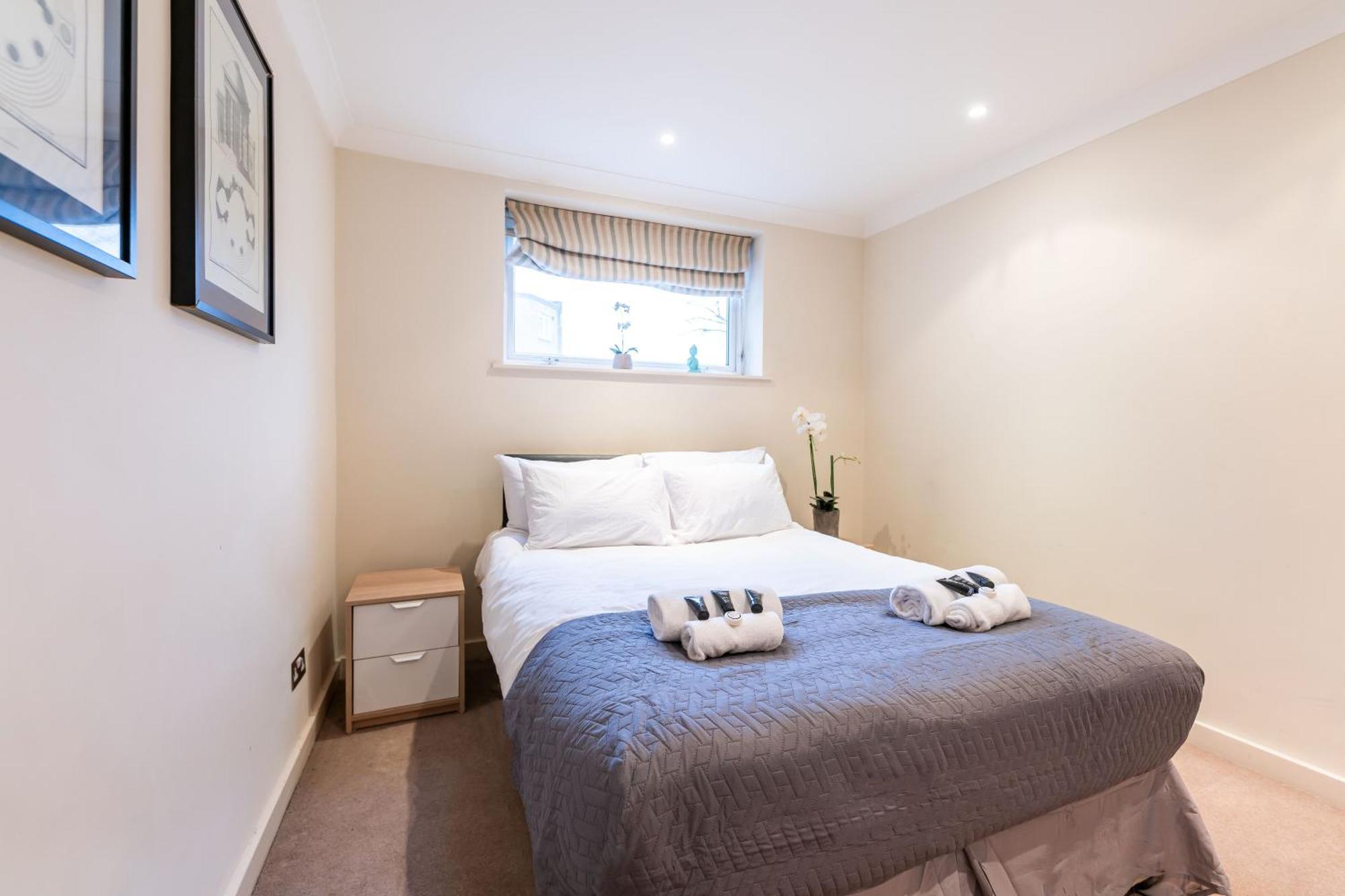 Luxury 6 Bedroom House In Southwick Street London Exterior foto