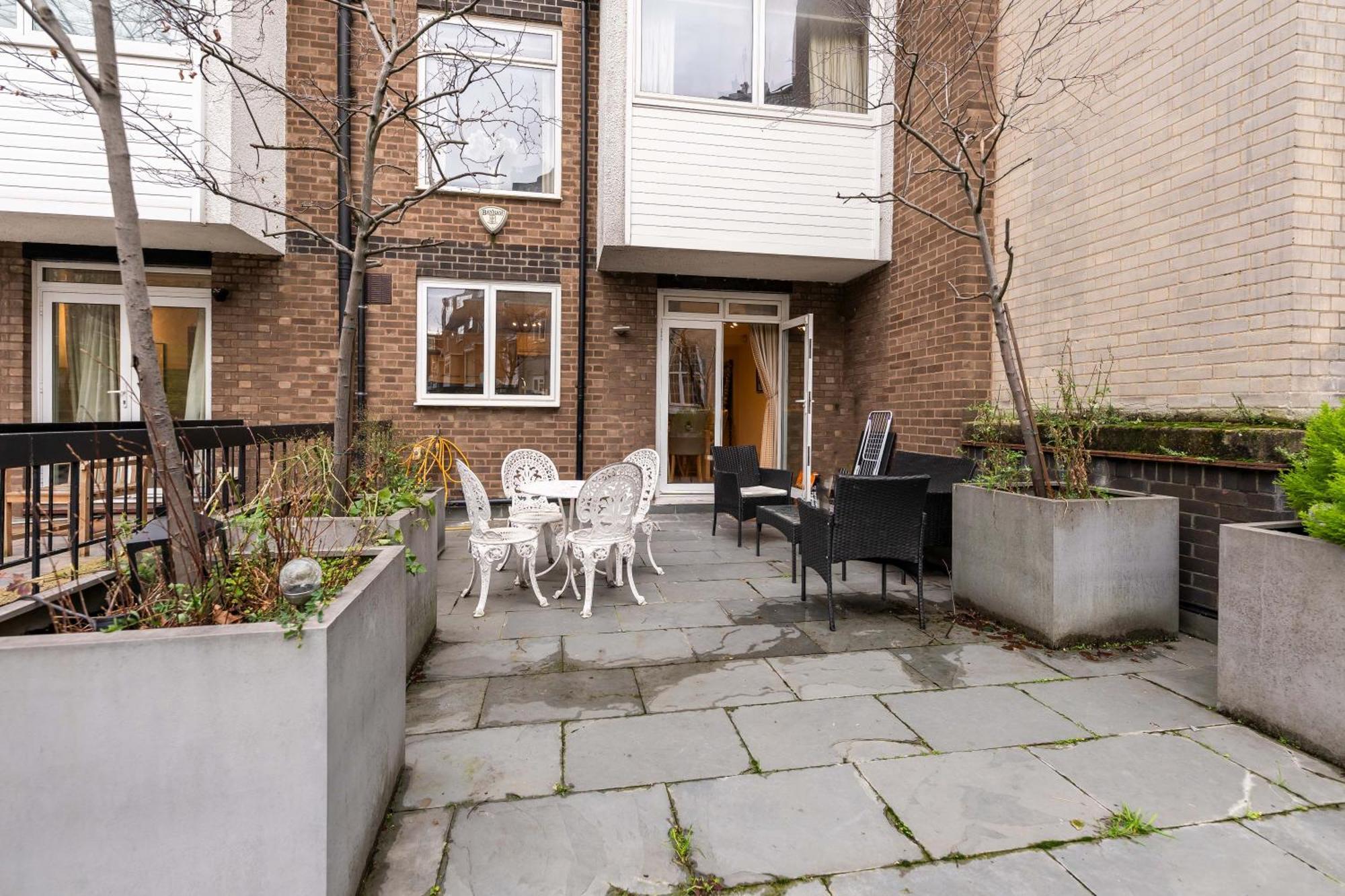 Luxury 6 Bedroom House In Southwick Street London Exterior foto